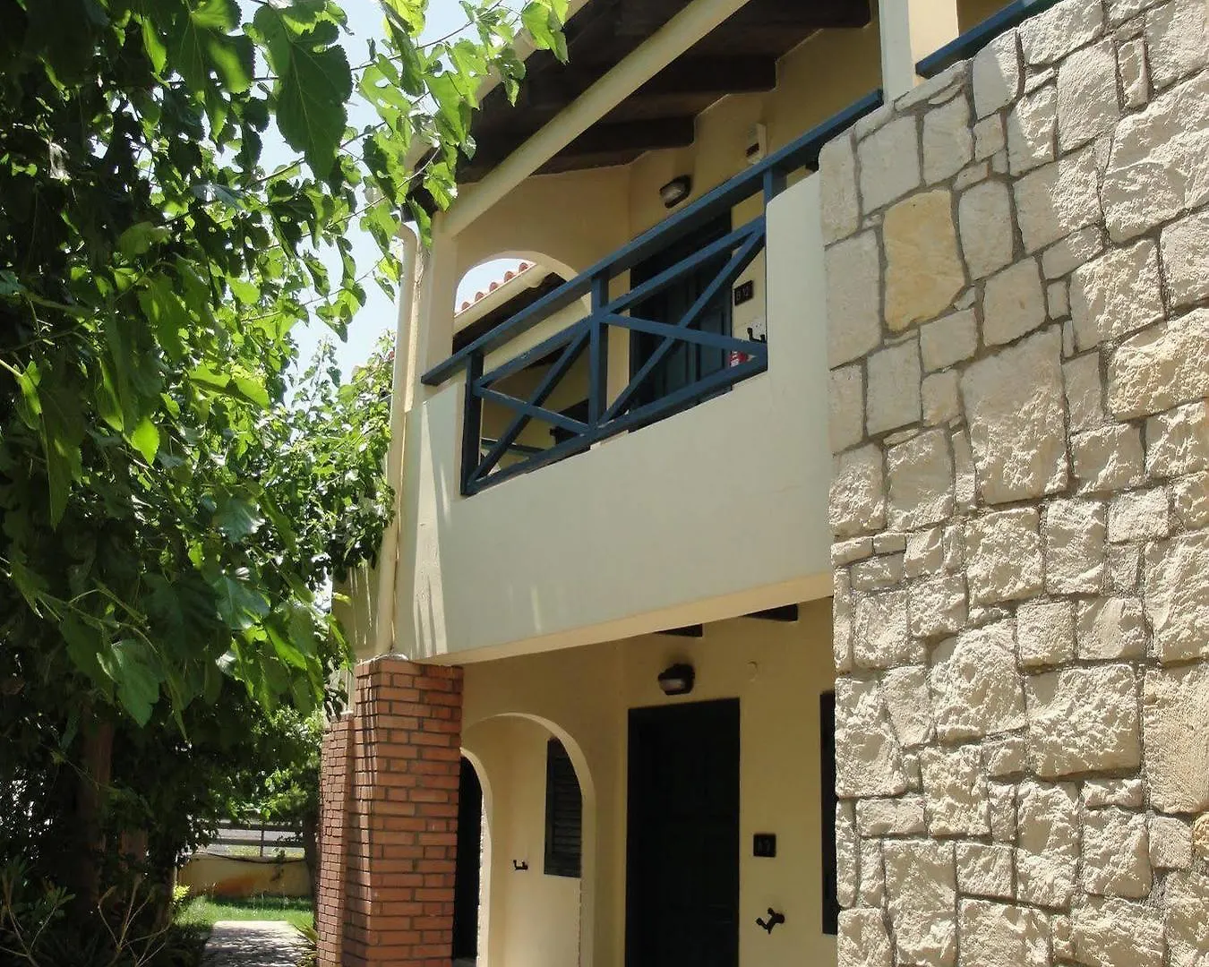 كارتيروس Nancy - Chara Apartments
