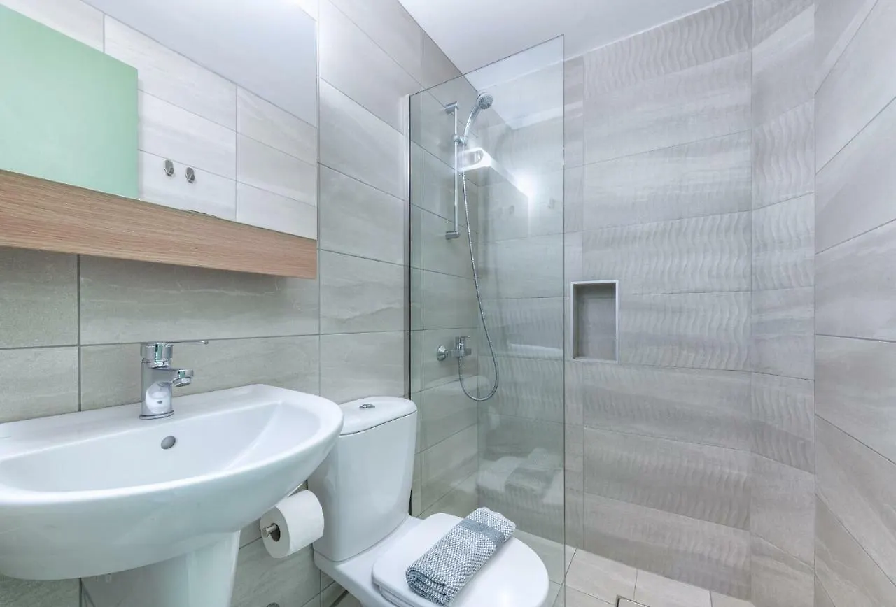 كارتيروس Nancy - Chara Apartments 3*,